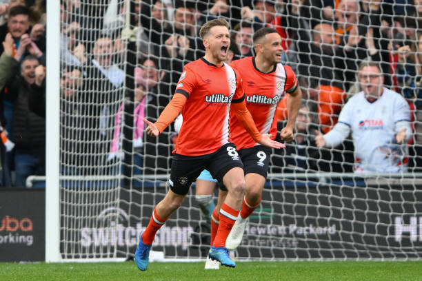 列成为他们 列成为他们