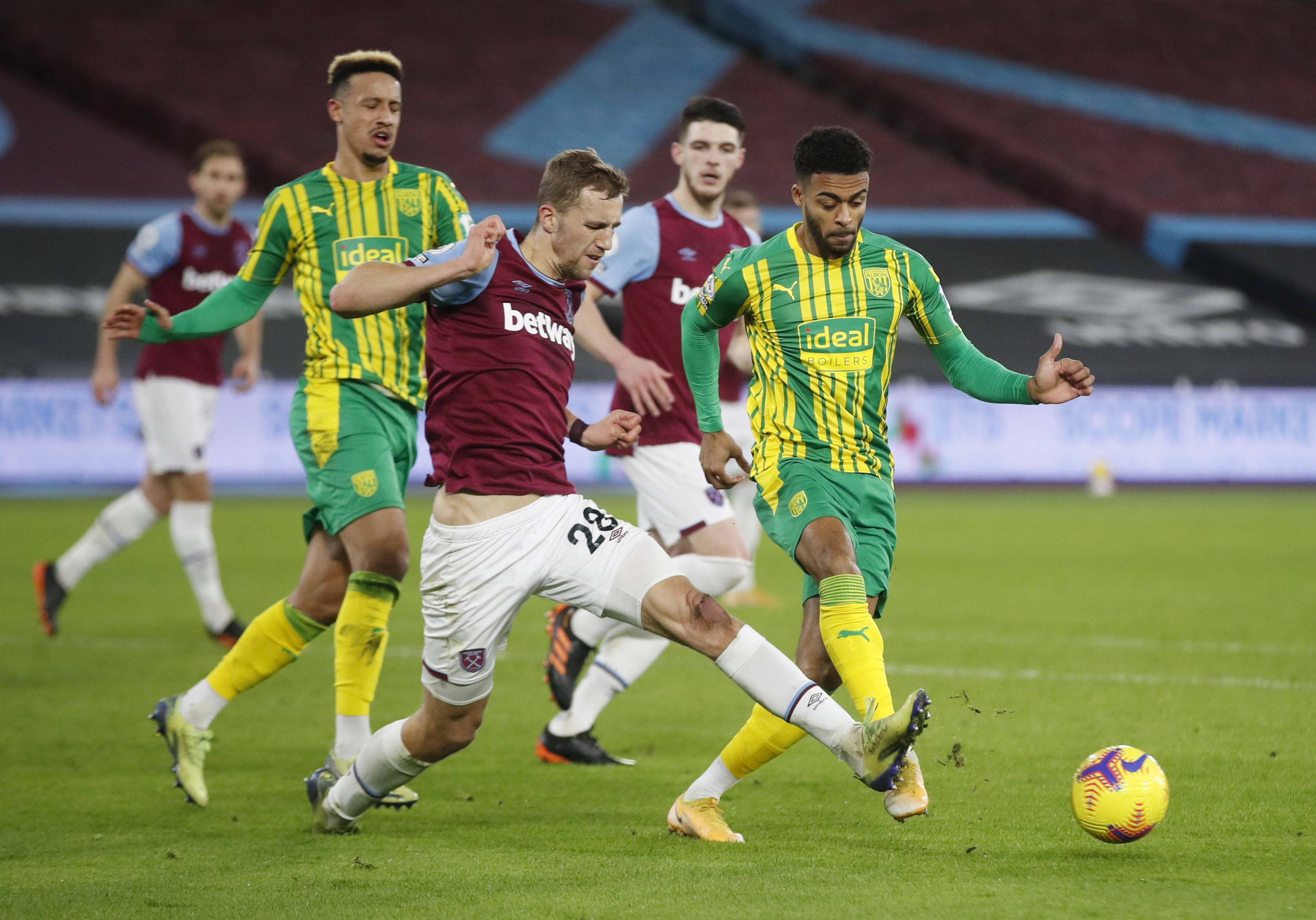 的强势表现 的强势表现