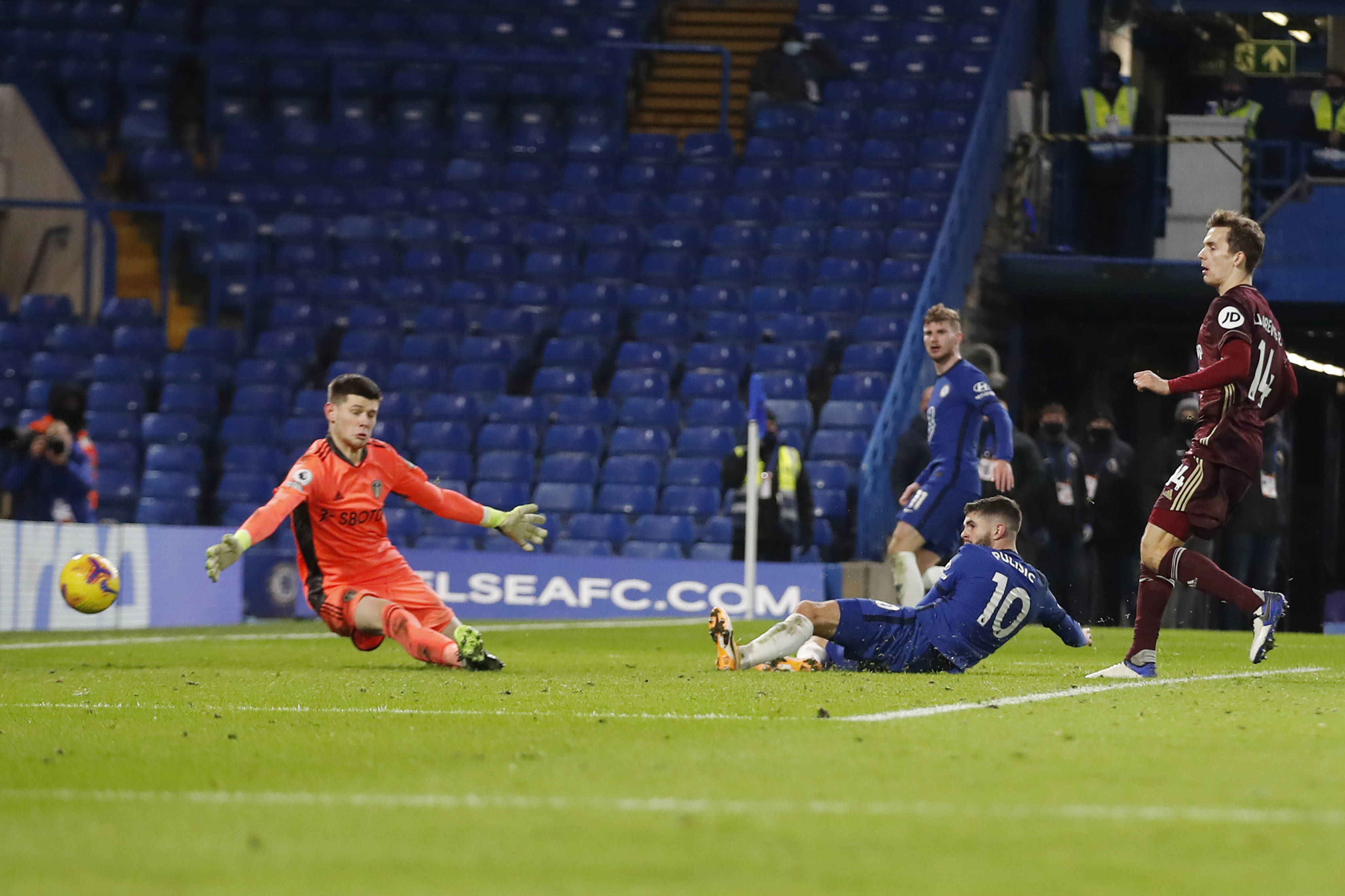 机动的全场 机动的全场